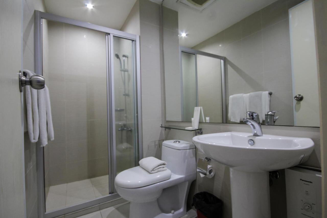 Siglo Suites @ The Gramercy Residences Makati City Extérieur photo